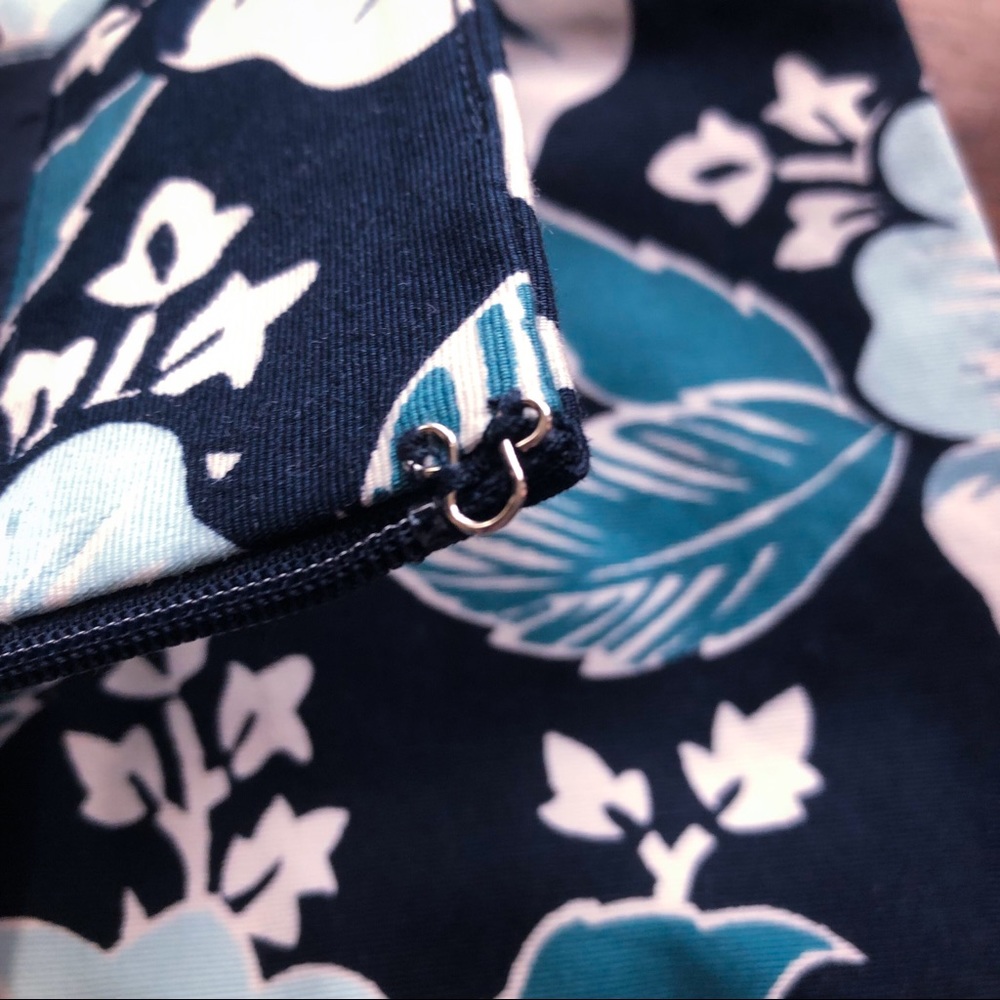 SOLD | LOFT | Floral Skirt - Picture 7 of 7